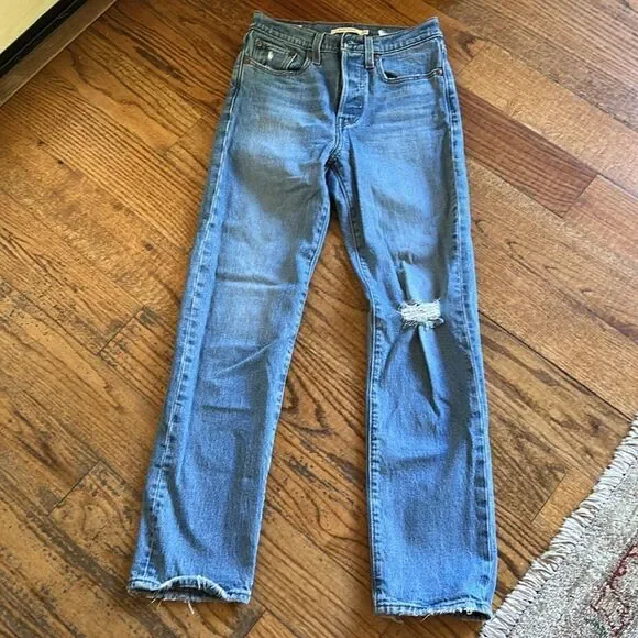 Levi’s Wedgie Straight Button Fly Classic Blue Mom Jeans Size 24 - Picture 6 of 14